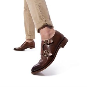 The Office of Angela Scott Mr. Colin Size 38/8